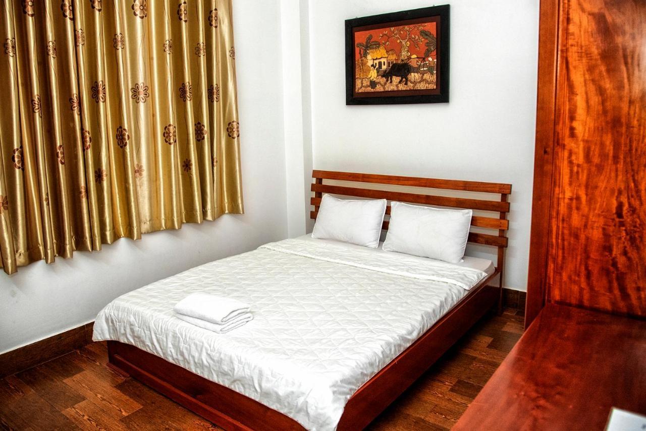 Hotel 80 Lê Lợi à Cần Thơ Extérieur photo