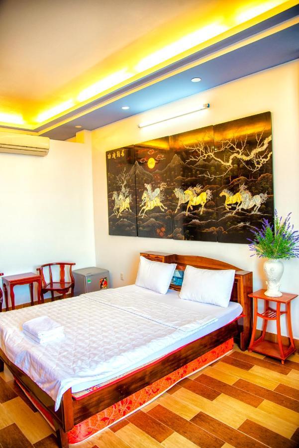 Hotel 80 Lê Lợi à Cần Thơ Extérieur photo